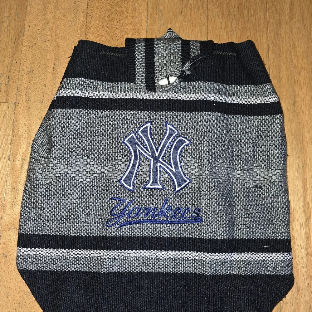 NEW YORK YANKEES BACKPACK RARE BOOKBAG HTF UNISEX KNAPSACK